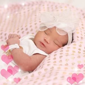 Meet your Posher, Alexis